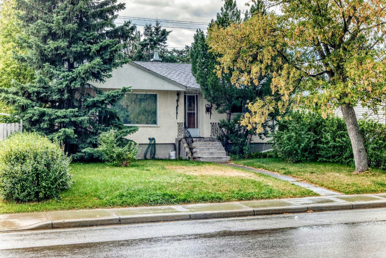 3219 Morley Trail NW, Calgary, AB, T2M 4H1