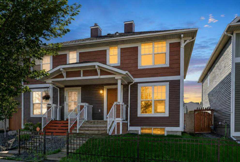577 Auburn Bay Avenue SE, Calgary, AB, T3M 1T3