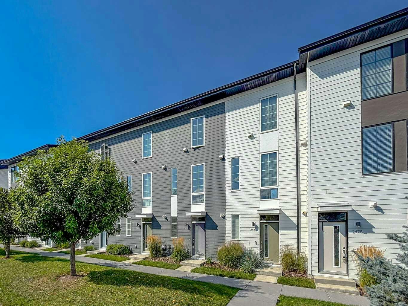 2474 210 Avenue SE, Calgary, AB, T2X 4C2