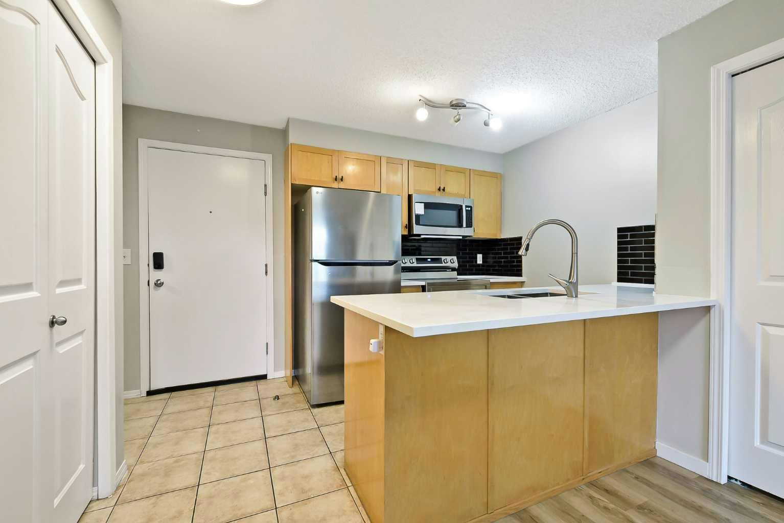 4313-60 Panatella Street NW, Calgary, AB, T3K 0M2
