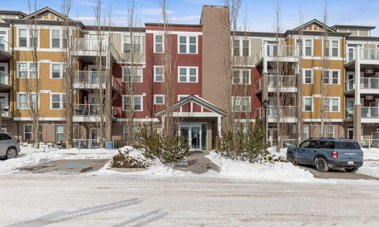 201-2300 Evanston Square NW