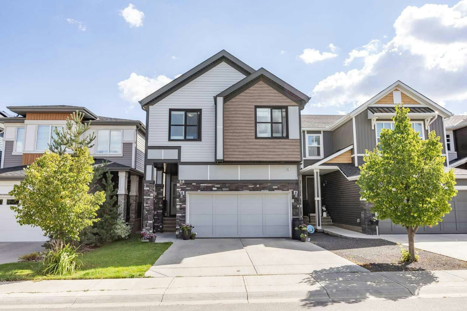 38 Seton Manor SE, Calgary, AB, T3M 2V8