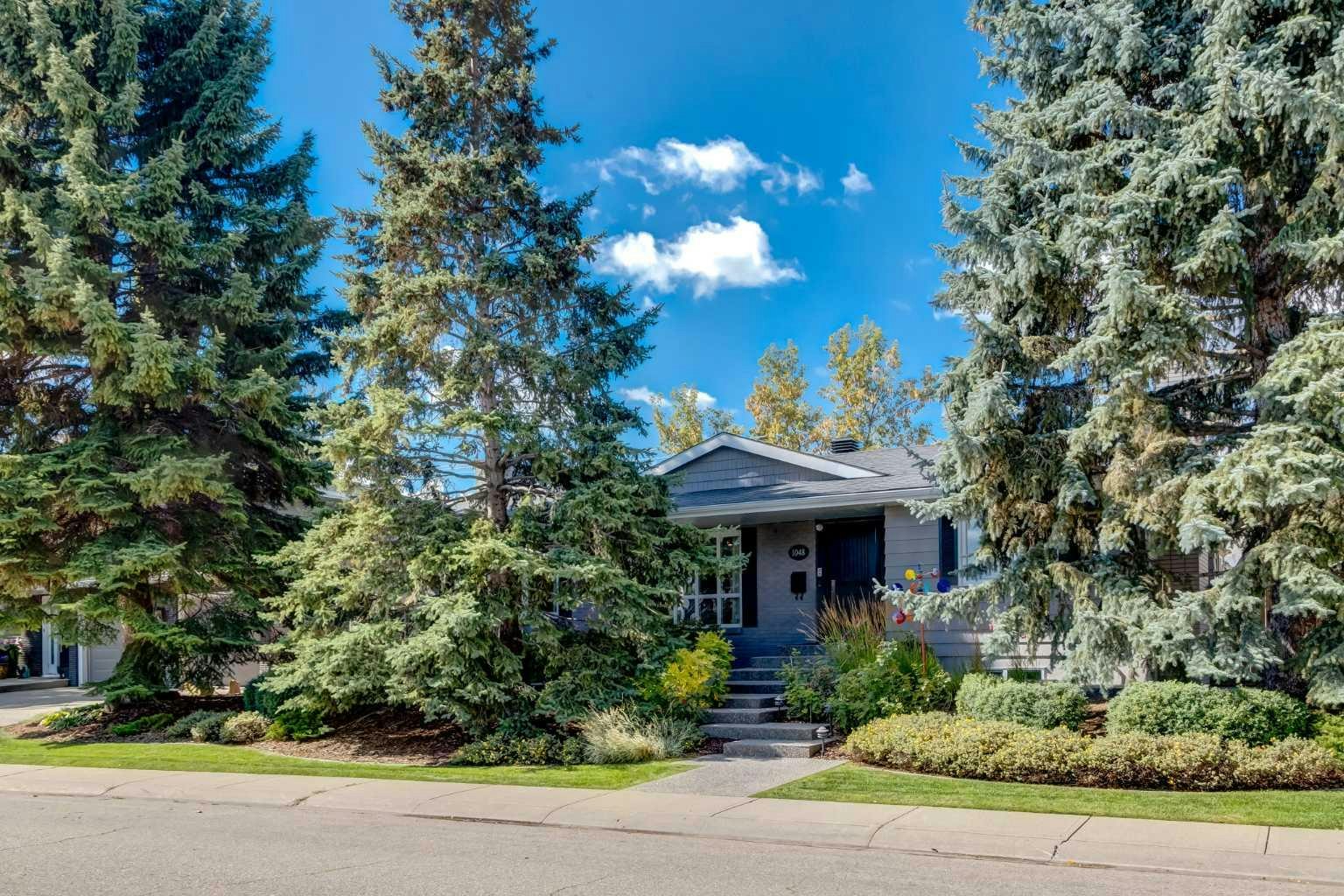 1048 Kerfoot Crescent SW, Calgary, AB, T2V 2M7