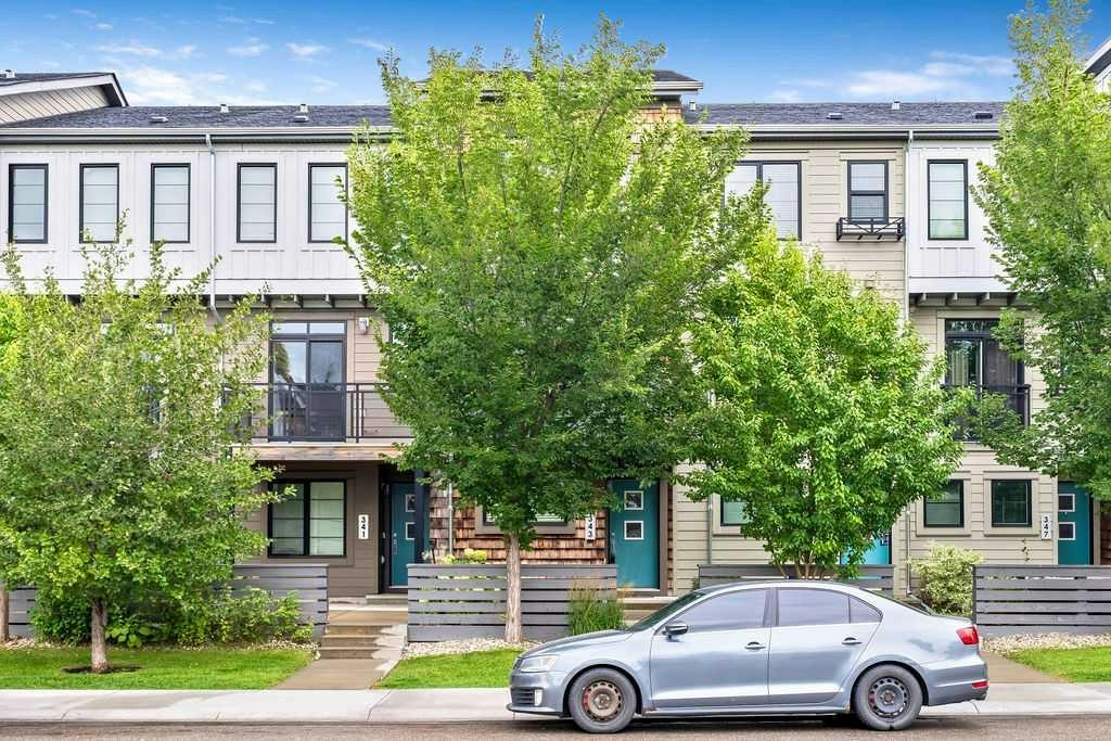 343 Walden Drive SE, Calgary, AB, T2X 0Y4