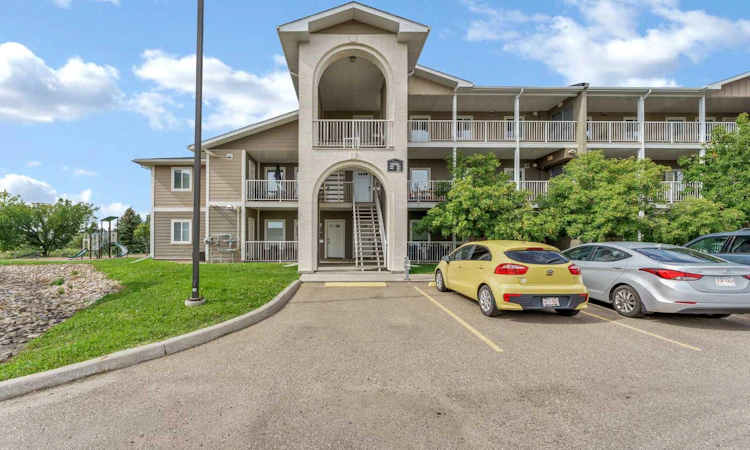 337-101 Southlands Pointe