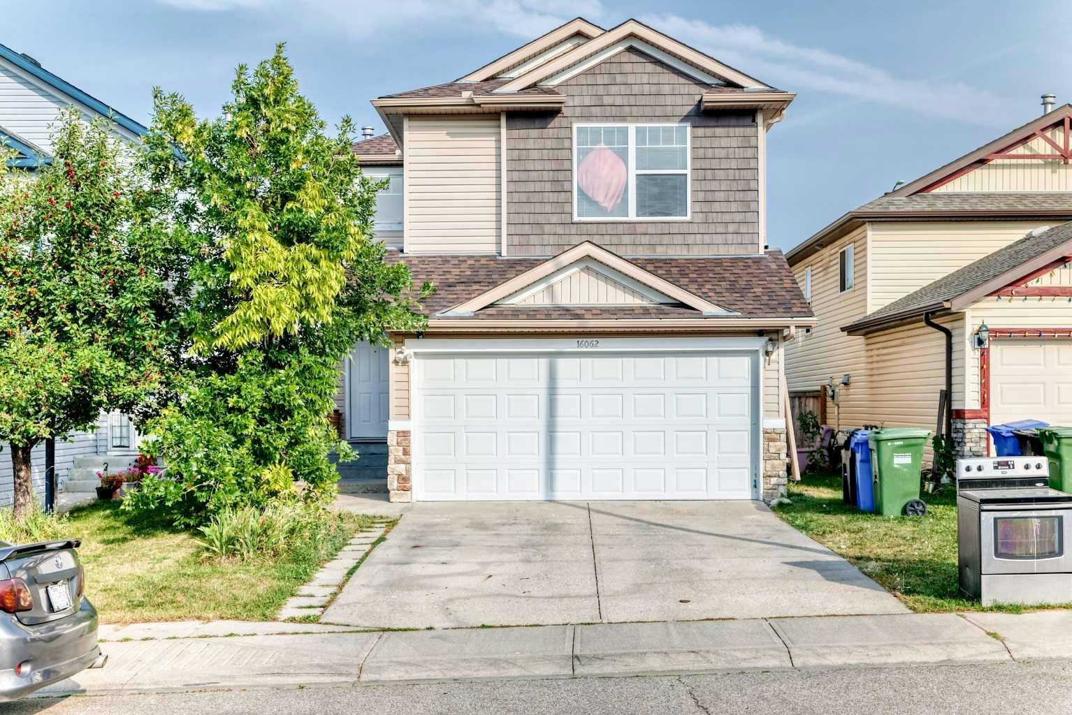 16062 Everstone Road SW, Calgary, AB, T2Y 4J7