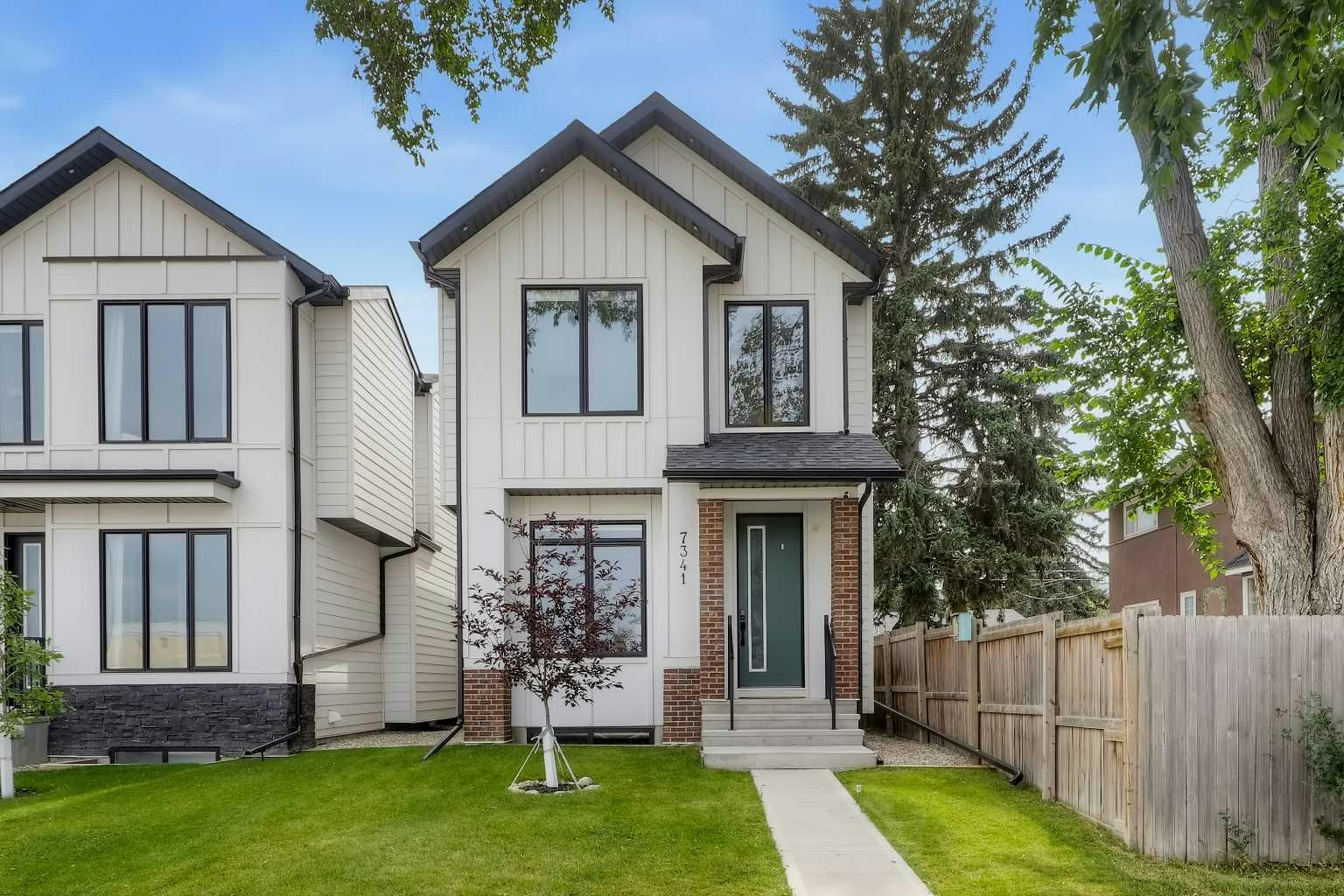 7341 37 Avenue NW, Calgary, AB, T3B 1W7