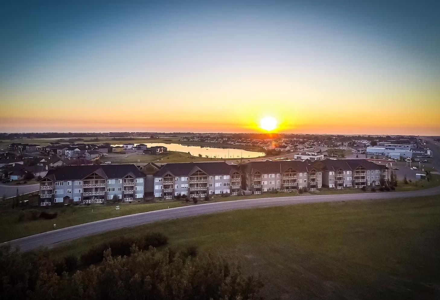110-1005A Westmount Drive, Strathmore, AB, T1P 0C3