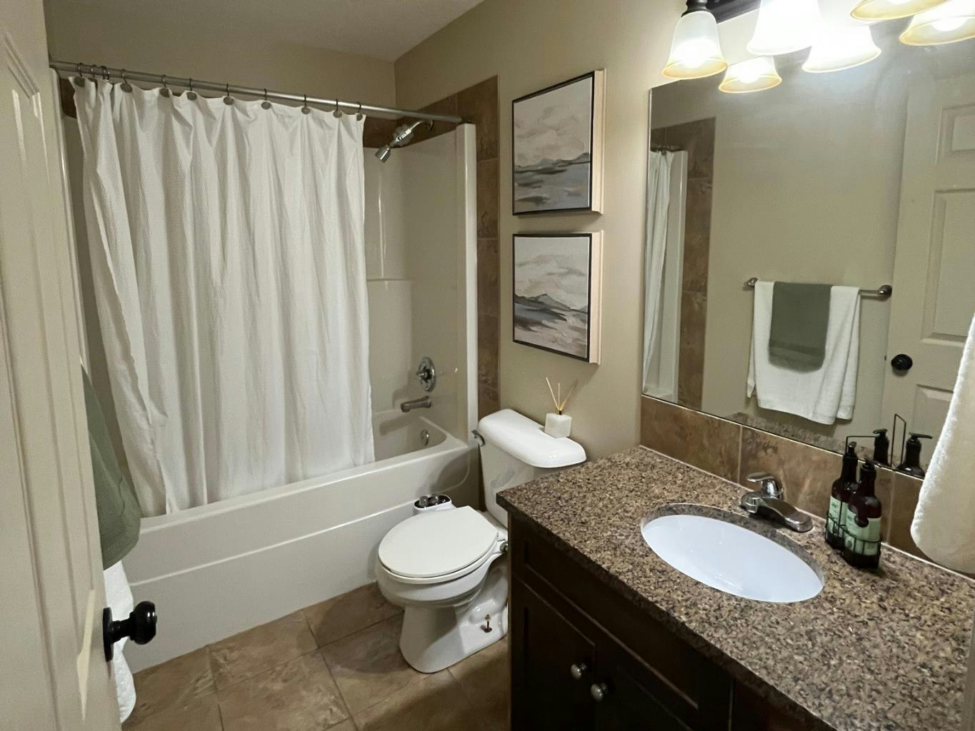 226 Gateway Manor S, Lethbridge, AB, T1K 5S1 - 8