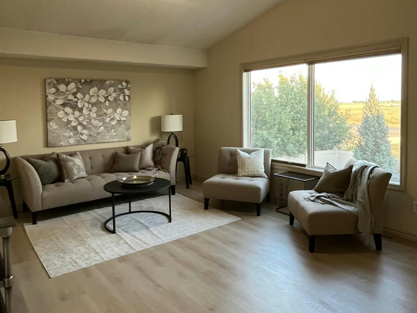 226 Gateway Manor S, Lethbridge, AB, T1K 5S1 - 2