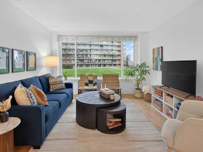 204-3316 Rideau Place SW - 4