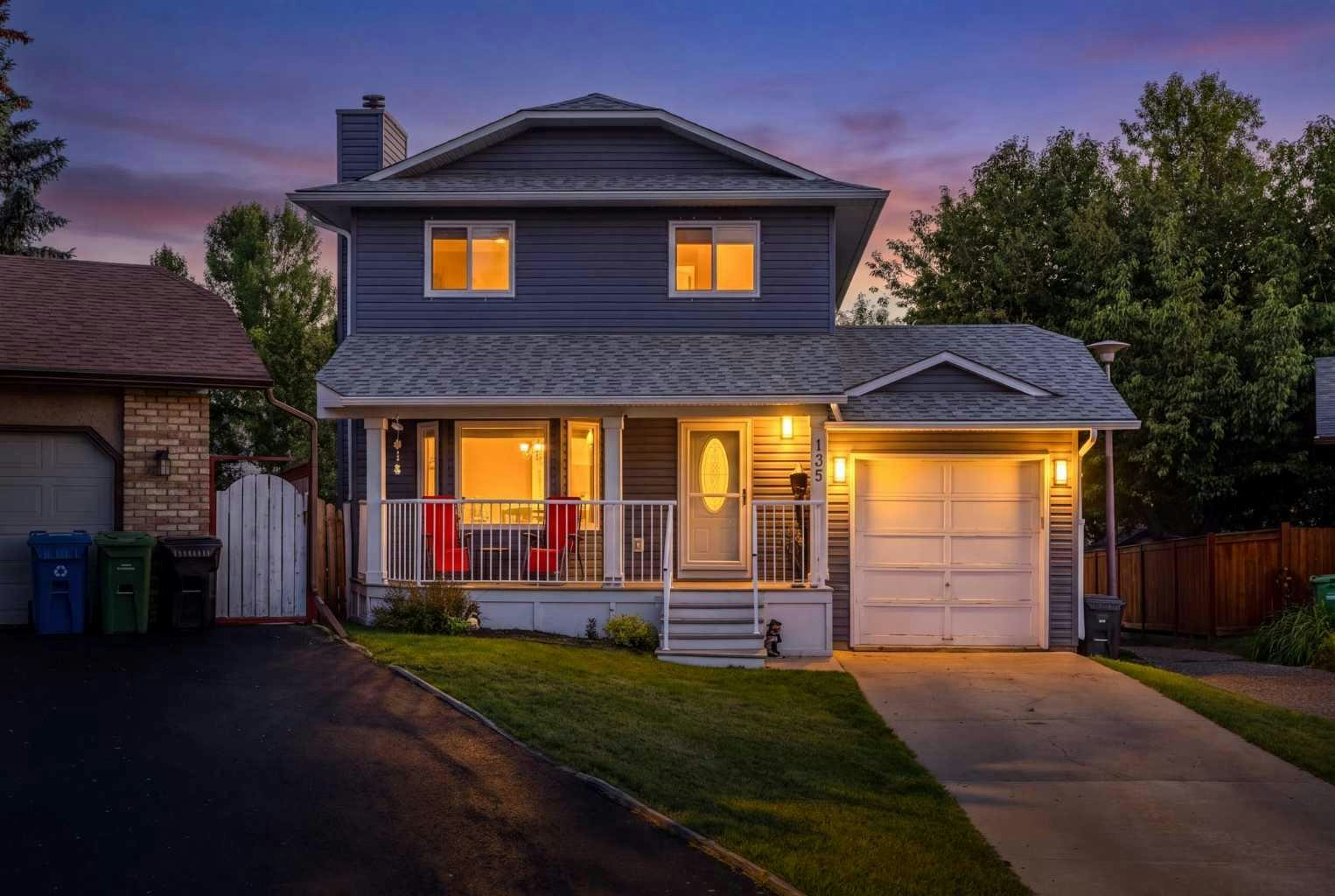 135 Sandarac Place NW, Calgary, AB, T3K 2Y6