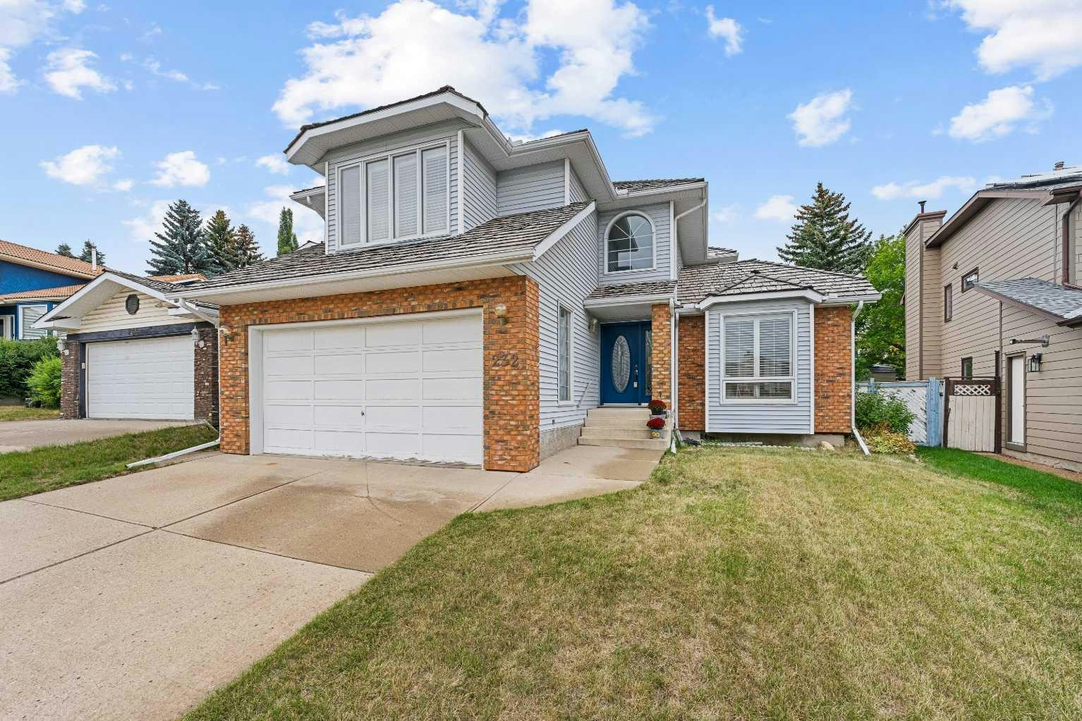 232 Hawkview Manor Circle NW, Calgary, AB, T3G 3E5