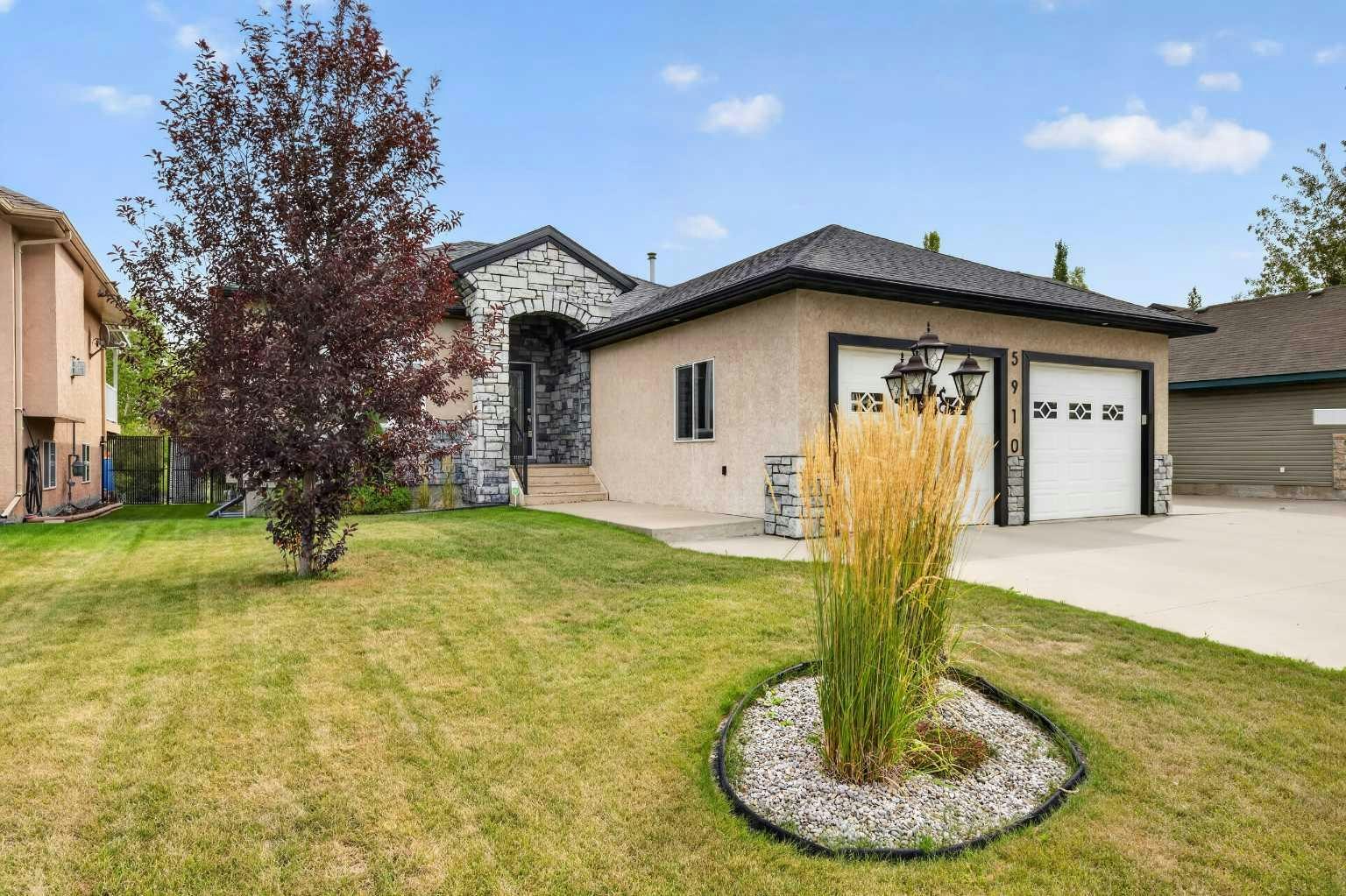 5910 Park Meadows Crescent, Olds, AB, T4H 1Y2