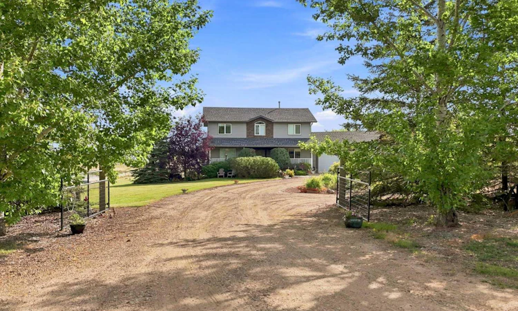 46537 Range Road 213