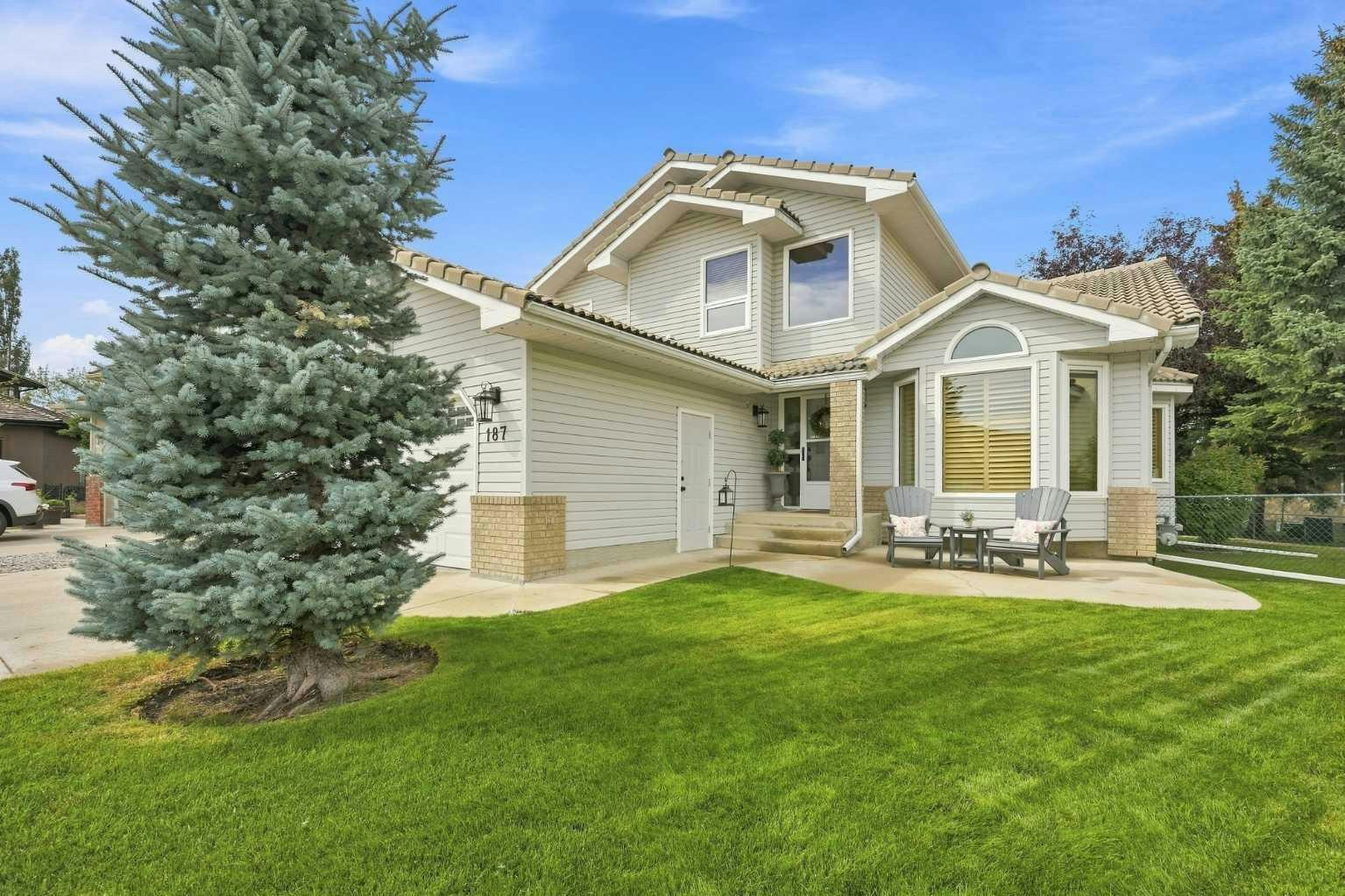 187 Hampshire Close NW, Calgary, AB, T3A 4Y1