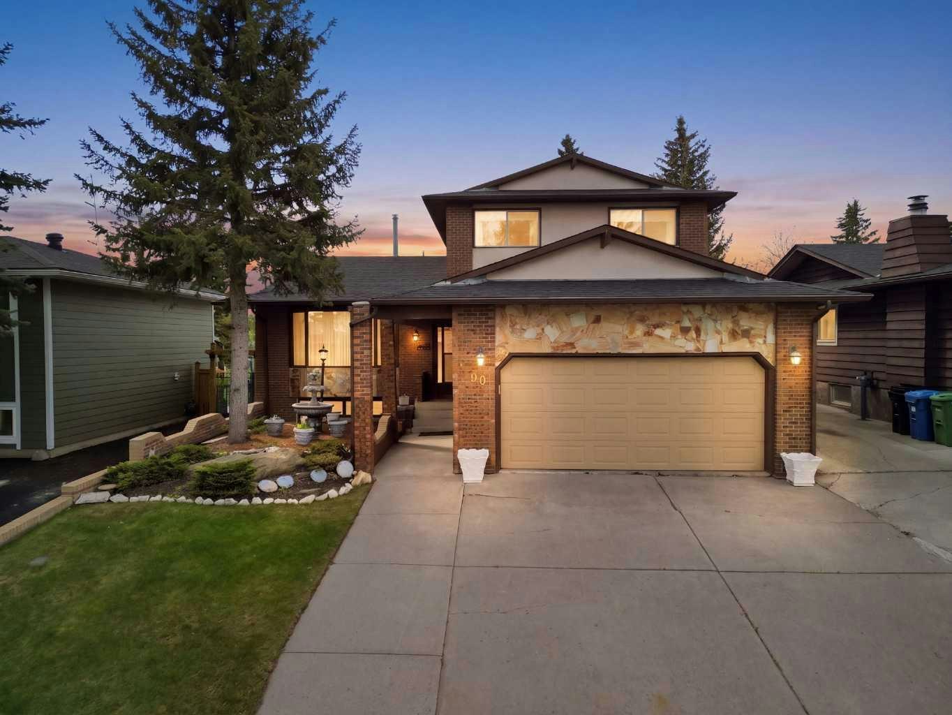 480 Berkley Crescent NW, Calgary, AB, T3K 1A8