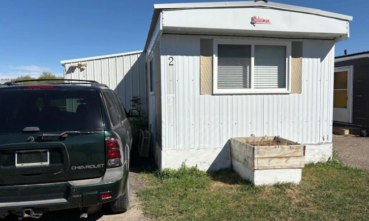 #2-2715 Westside Drive