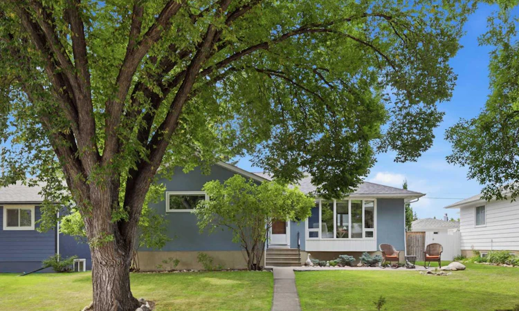 23 Winslow Crescent SW