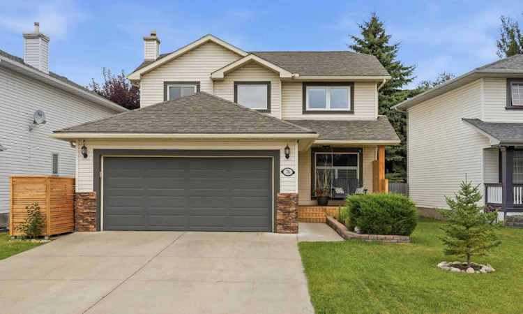 76 Douglas Park Boulevard SE