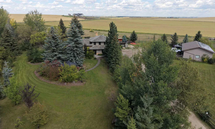 15 Sterling Estates