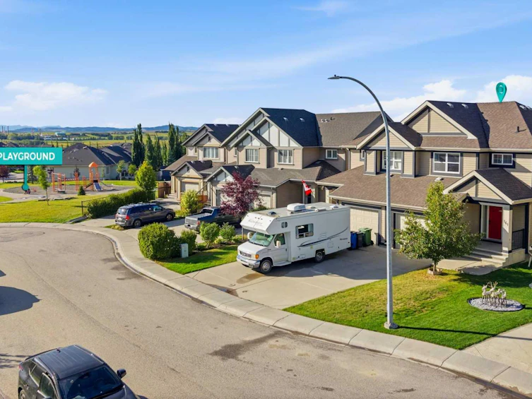 161 Sunset Common, Cochrane, AB, T4C 0L9