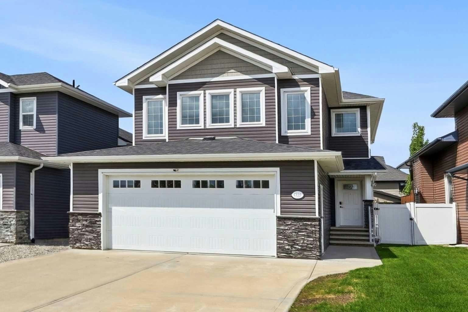 118 Viscount Drive, Red Deer, AB, T4R 0M6