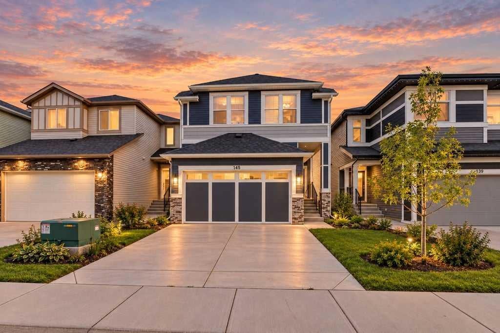 145 Corner Meadows Way NE, Calgary, AB, T3N 1X6
