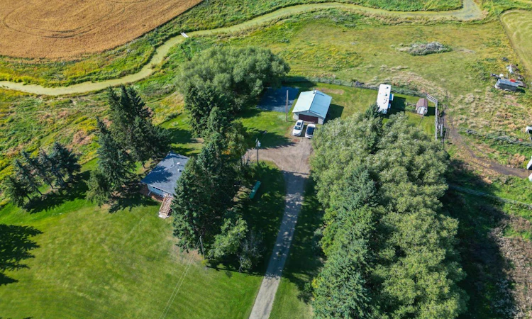 445058 Range Road 255 Acres