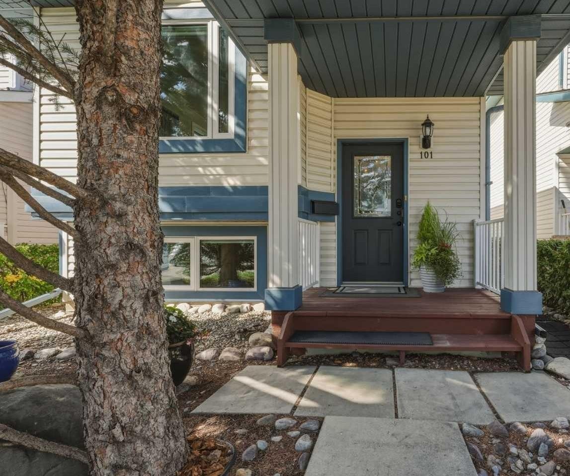 101 Arbour Wood Mews NW, Calgary, AB, T3G 4B5