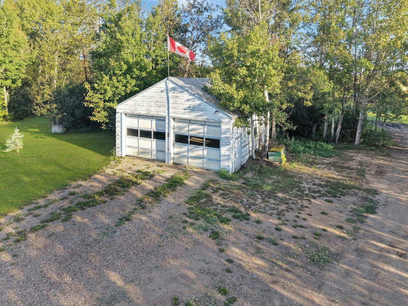 122 Railway Avenue NE - 3