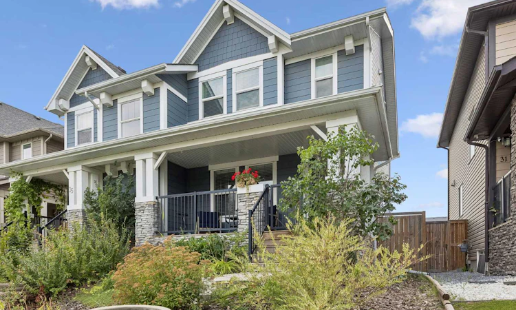 33 Legacy Gate SE
