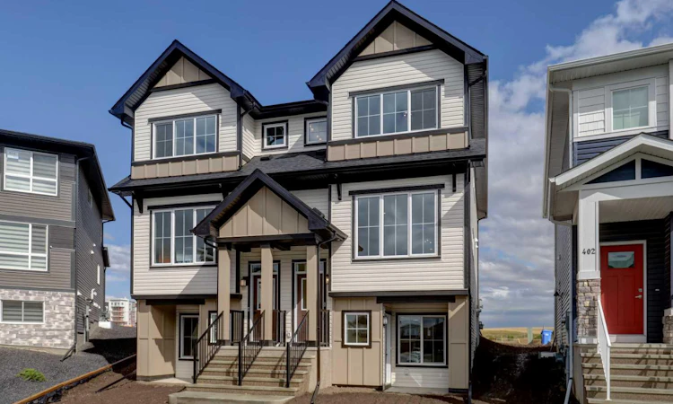 406 Carringvue Grove NW