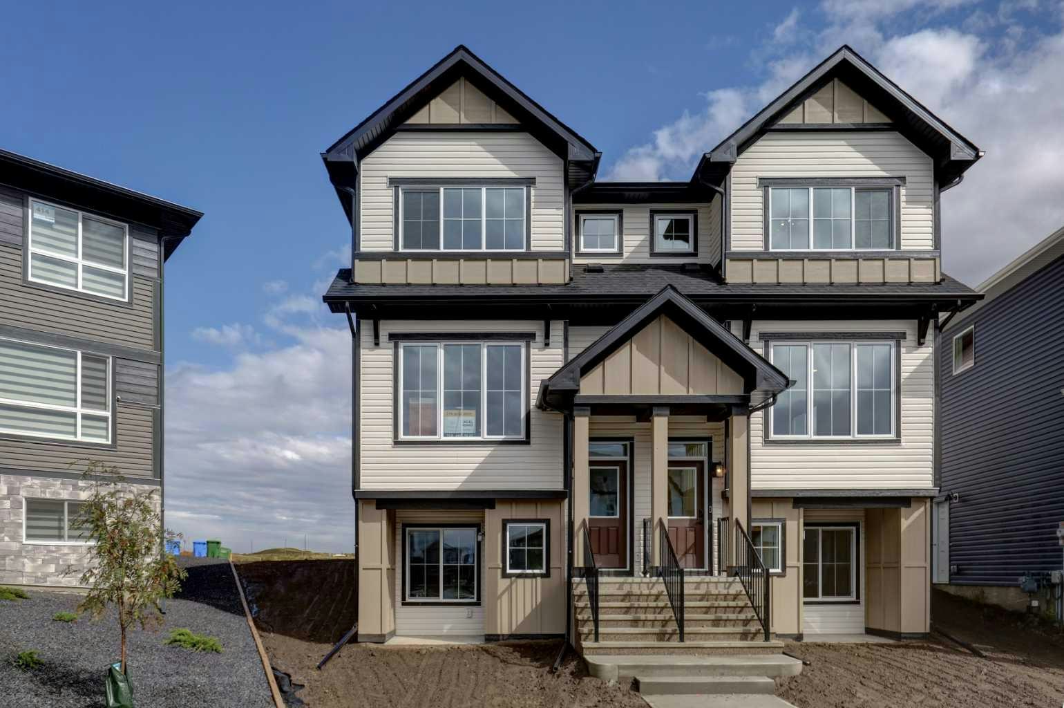410 Carringvue Grove NW, Calgary, AB, T3P 2L9