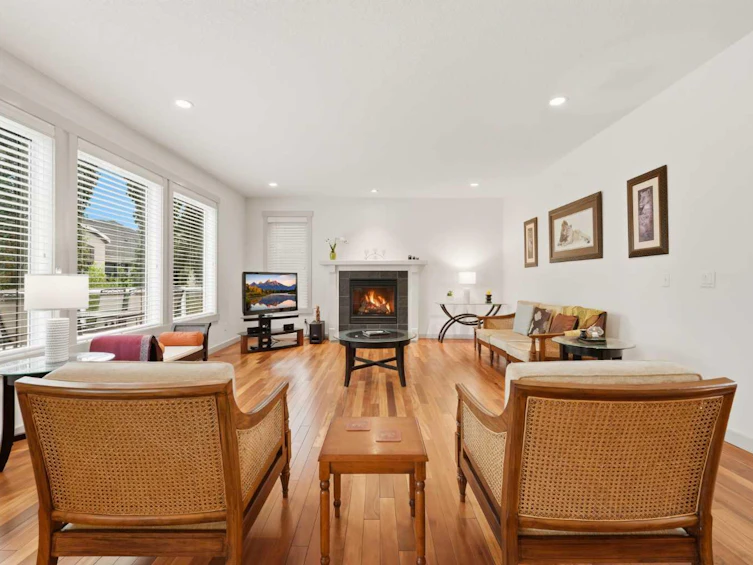 222 Chapala Point SE, Calgary, AB, T2X 3W9 - 9