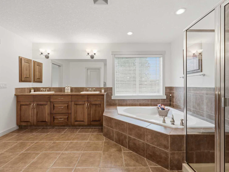 222 Chapala Point SE, Calgary, AB, T2X 3W9 - 22