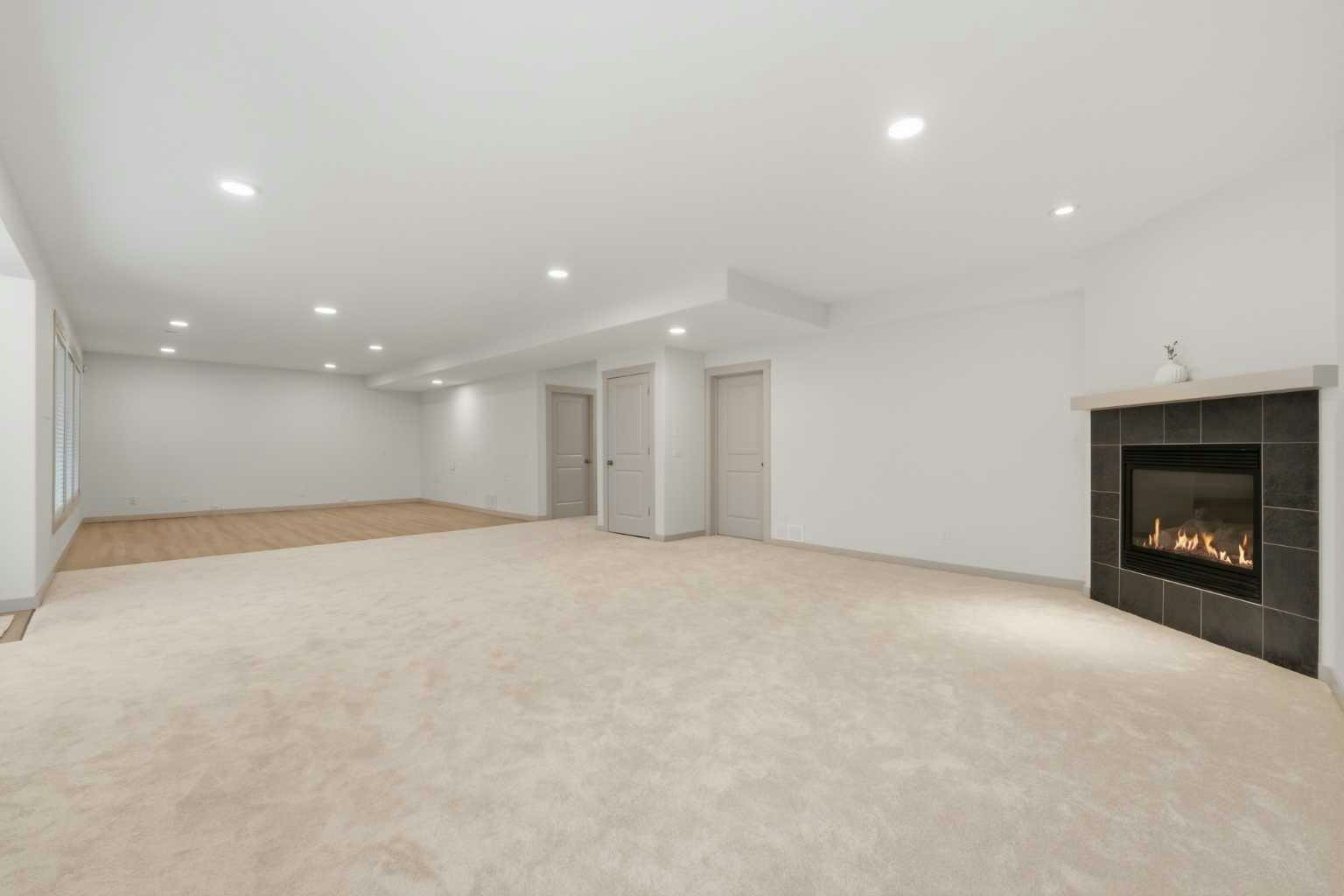 222 Chapala Point SE, Calgary, AB, T2X 3W9 - 35