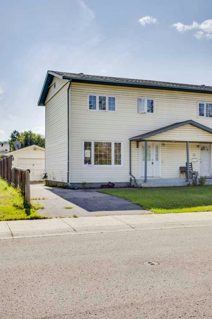 33 Poplar Crescent, Fort Mcmurray, AB, T9H 1N8