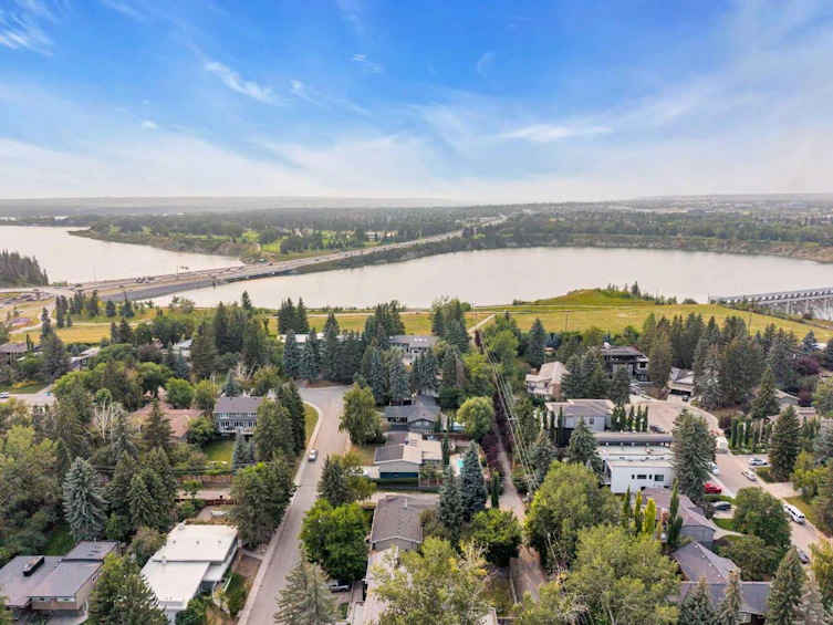 60 Massey Place SW, Calgary, AB, T2V 2G5 - 49