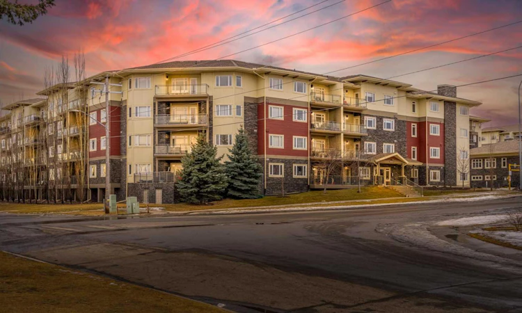 427-11 Millrise Drive SW