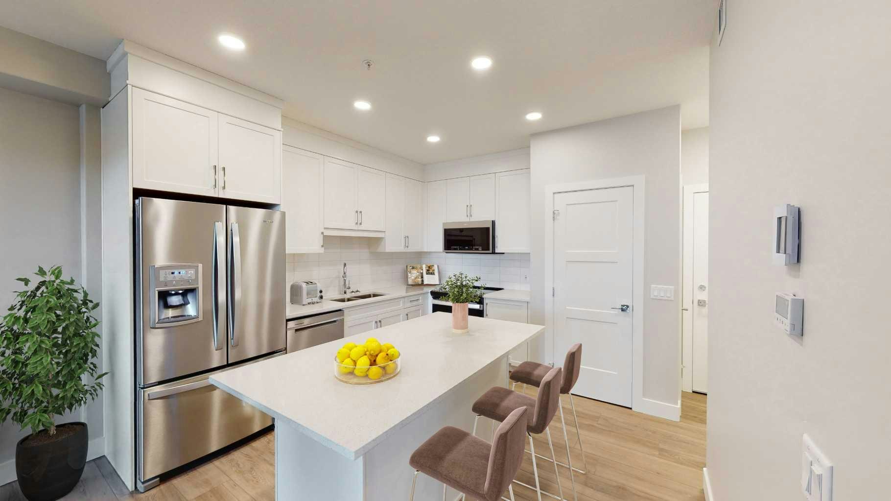 220-8355 19 Avenue SW, Calgary, AB, T3H 6G3