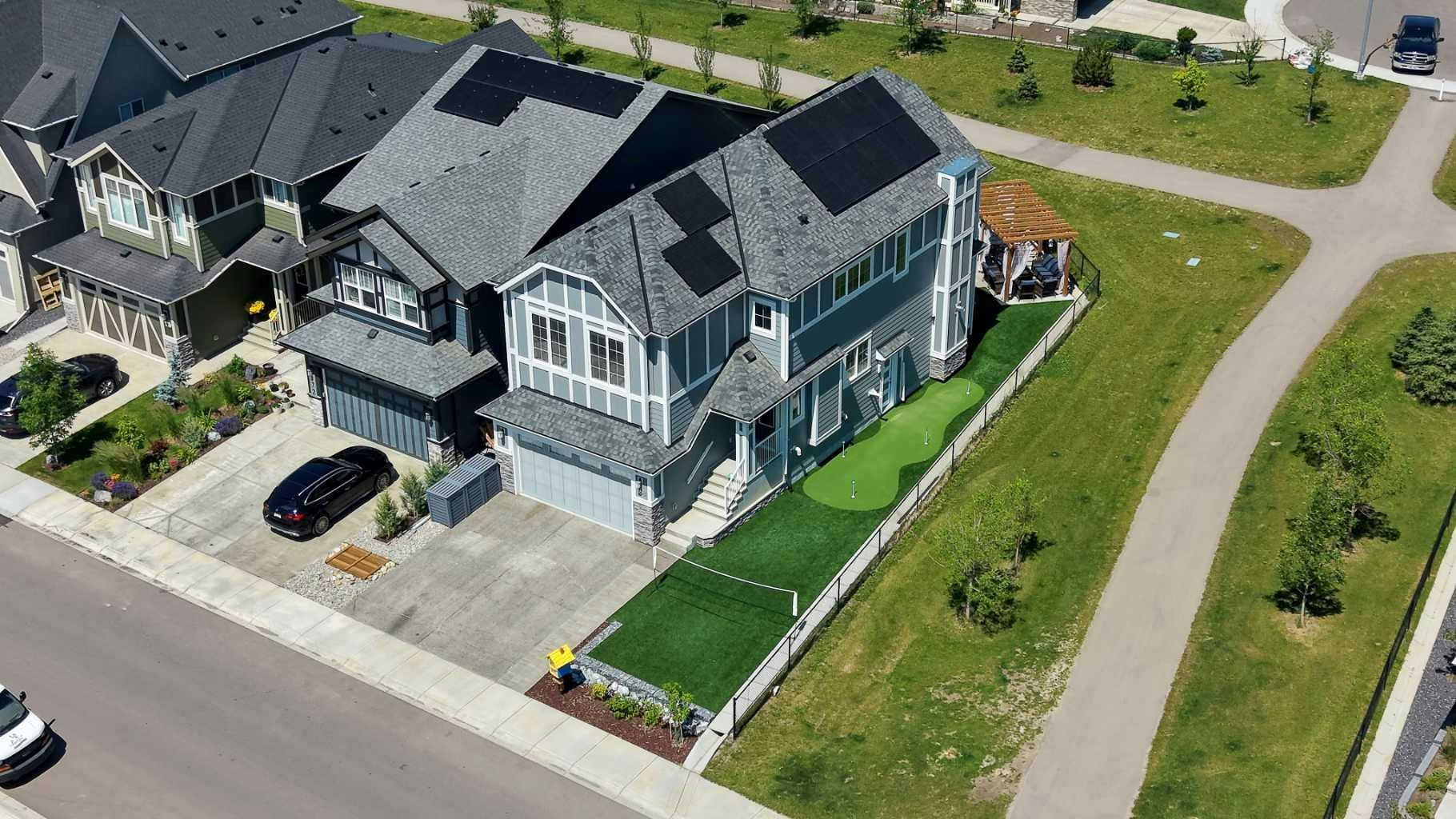 168 Magnolia Manor SE, Calgary, AB, T3M 3J1