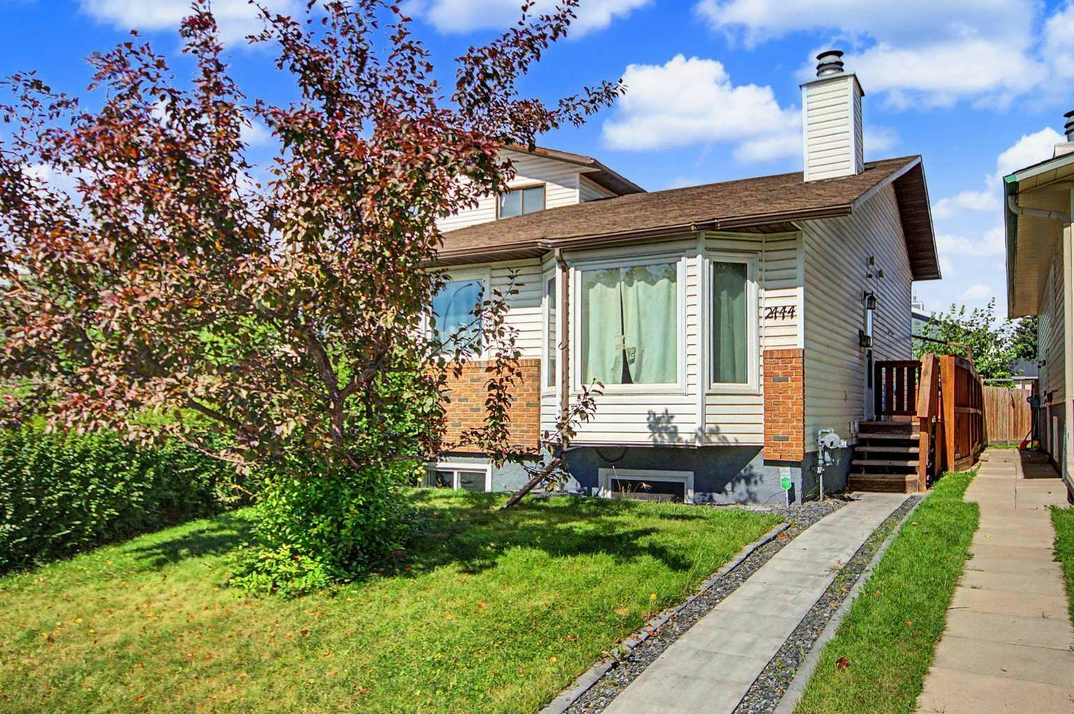 2444 Woodview Drive SW, Calgary, AB, T2W 4X7