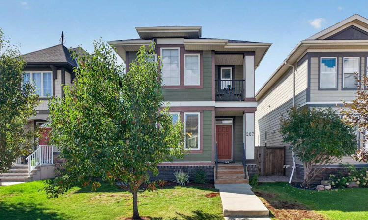 287 Mahogany Heights SE
