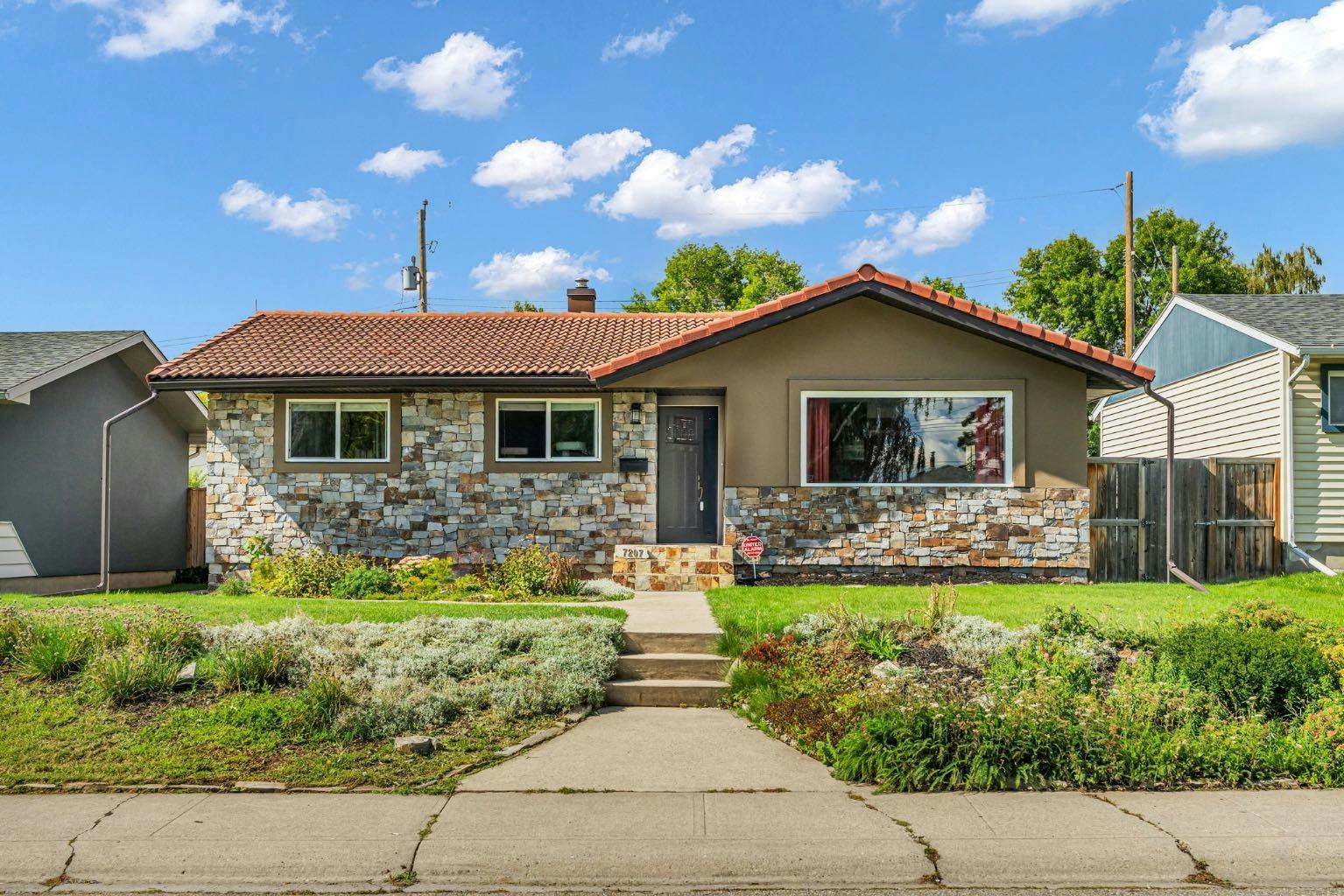 7207 Fleetwood Drive SE, Calgary, AB, T2H 0X2