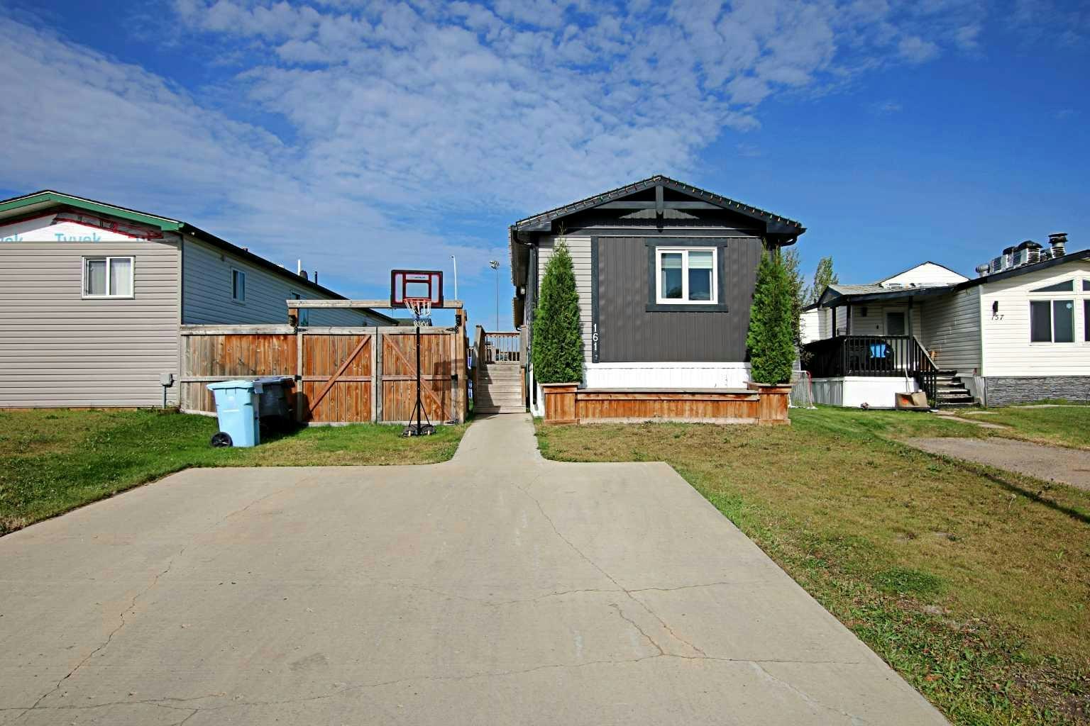 161 Card Crescent, Fort Mcmurray, AB, T9K 2H6