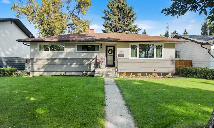 151 Fyffe Road SE