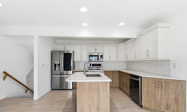 4-98 Wilson Drive