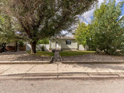 1102 20 Street S - 2