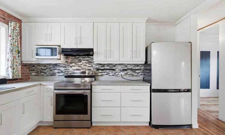 7807 Olympia Bay SE